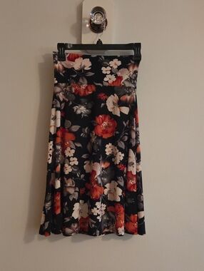 Floral A-Line Midi Skirt in Black with Red & Cream Blooms